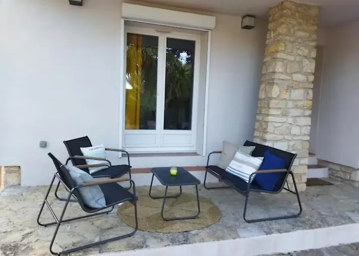 Bougainvilliers 耶尔